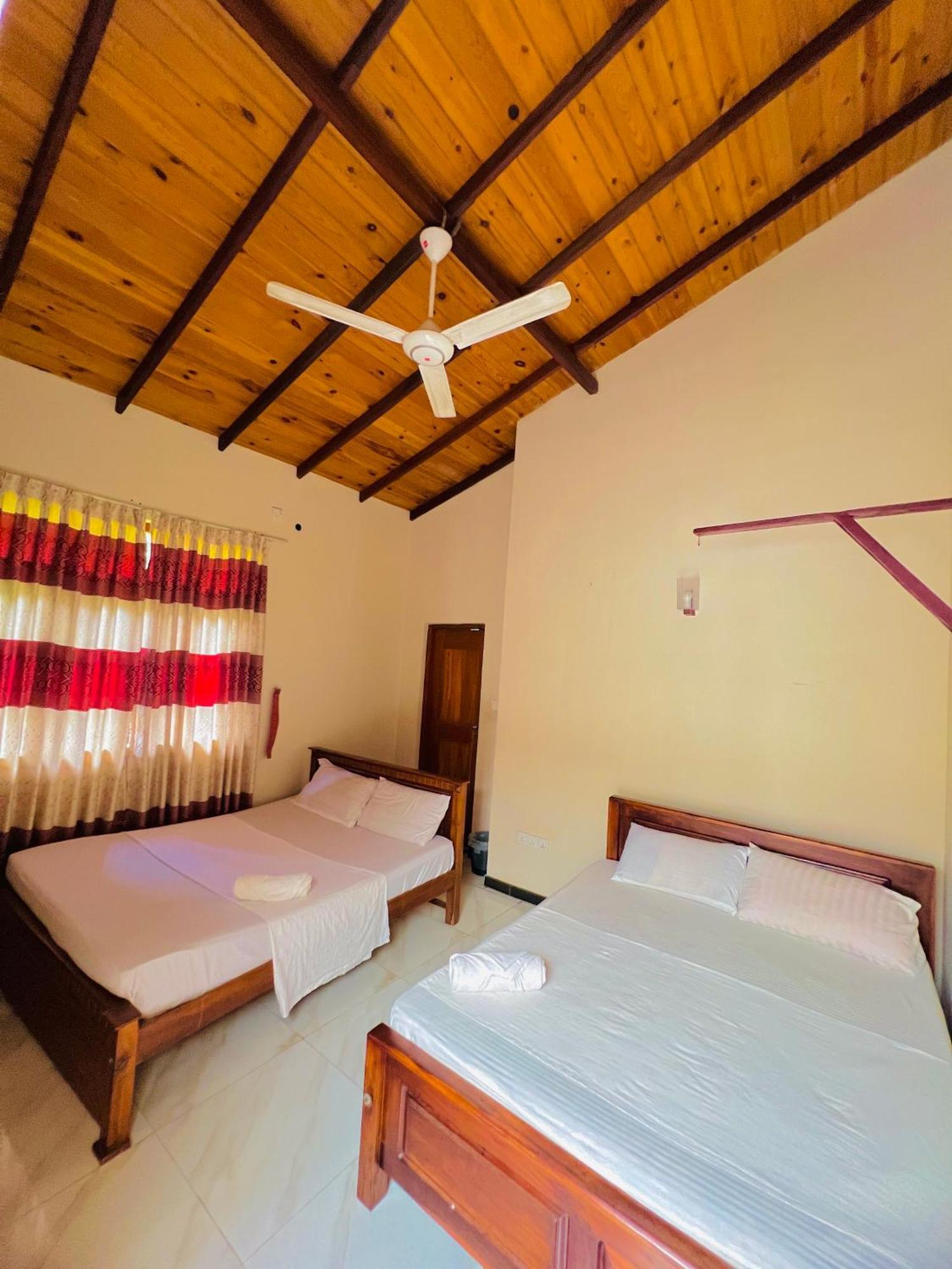 Malwaththa Mount Villa Kandy Kültér fotó