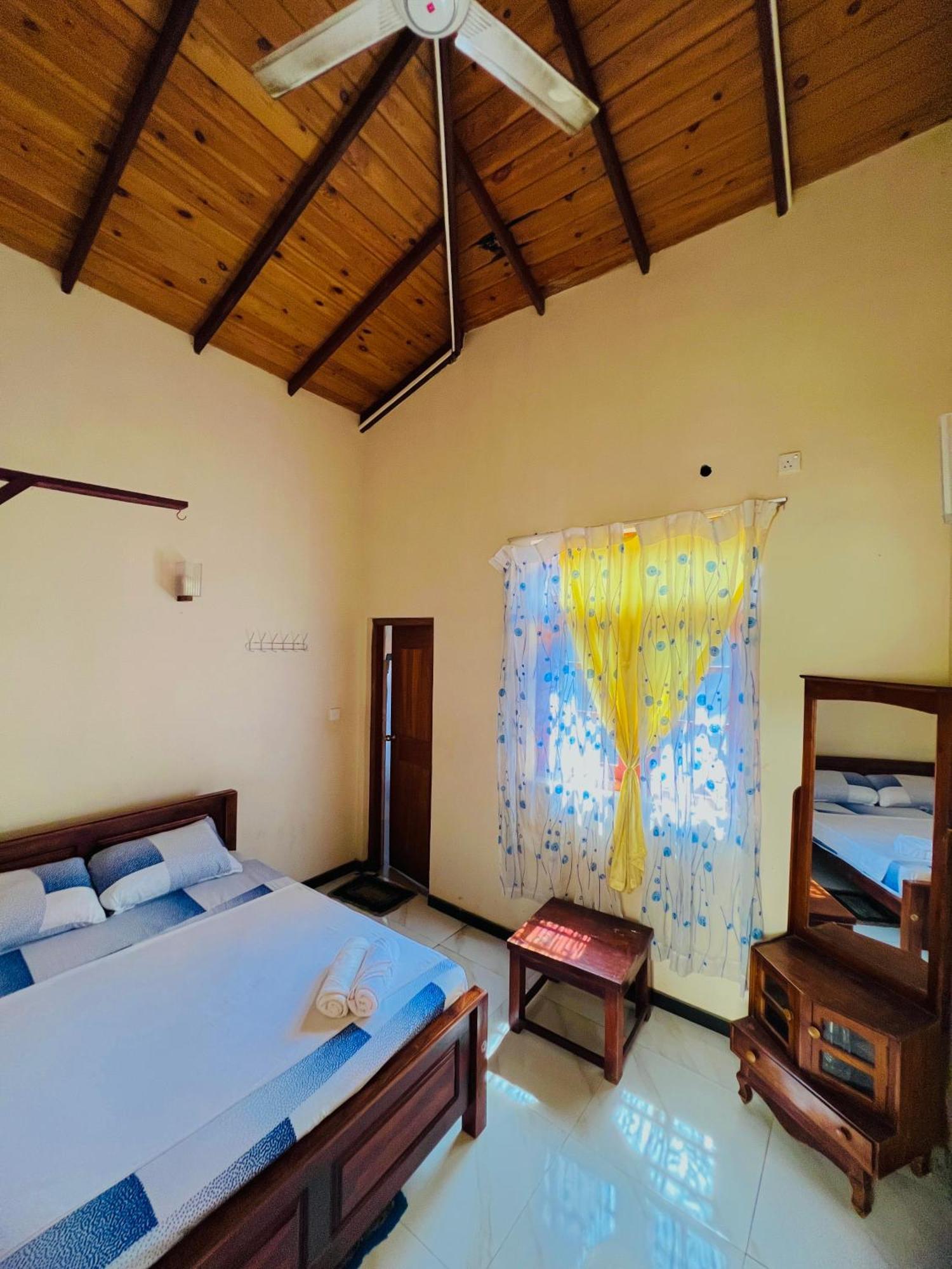 Malwaththa Mount Villa Kandy Kültér fotó