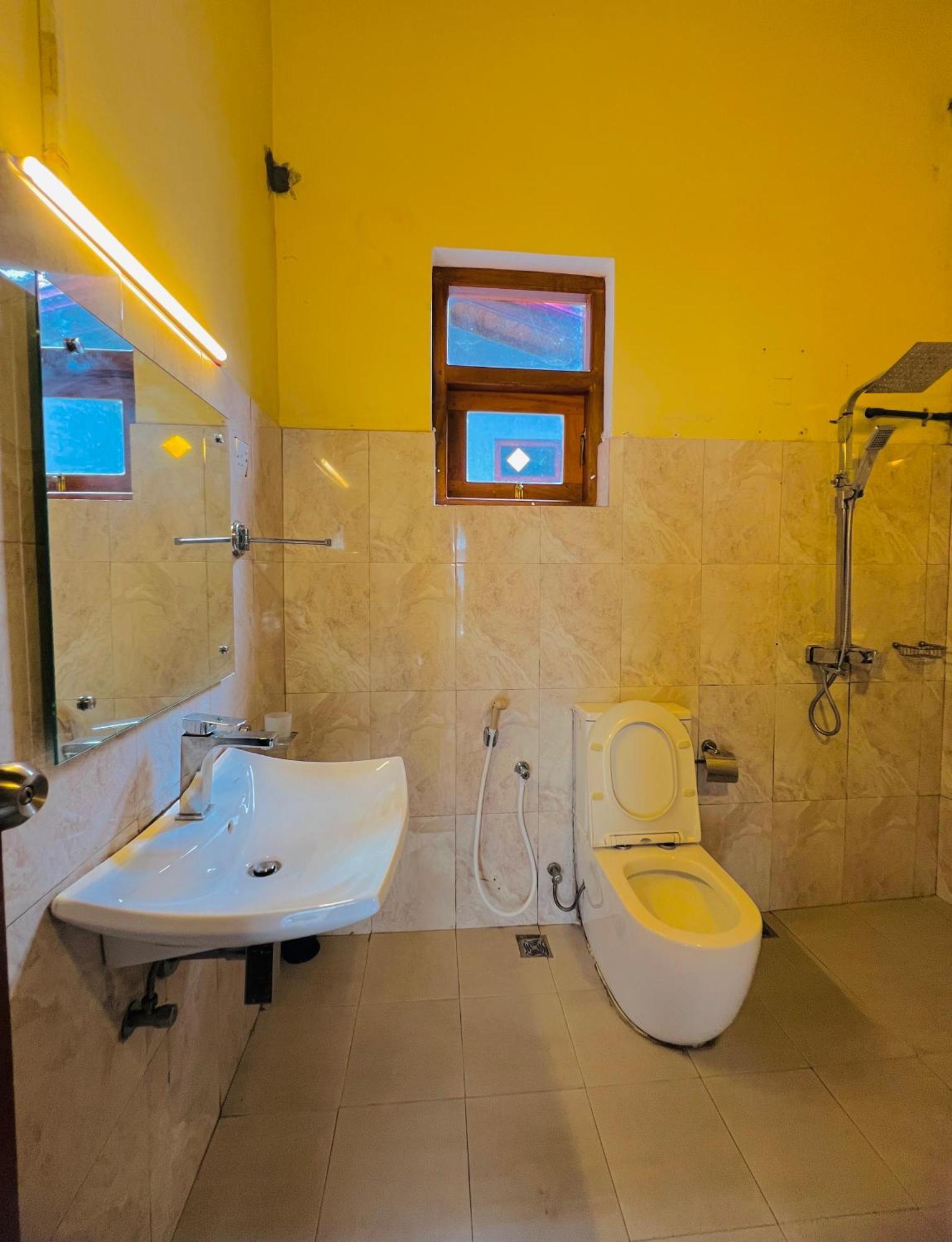 Malwaththa Mount Villa Kandy Kültér fotó